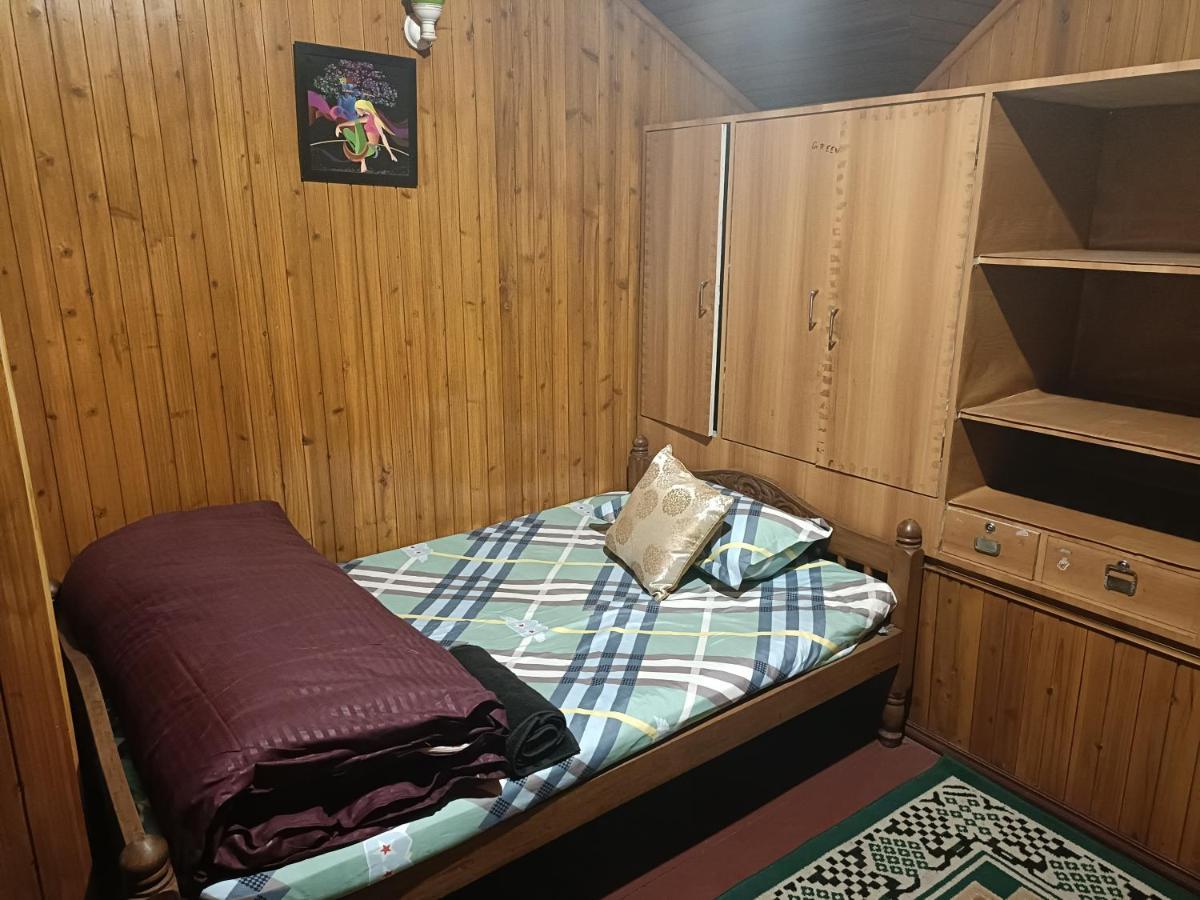 דרג'ילינג The Guiding Monk Home Stays מראה חיצוני תמונה